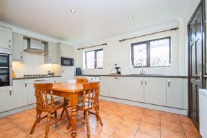 Photo 9- click for photo gallery